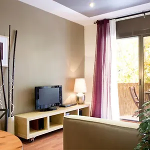 avinguda-gaudi-barcelonastuff-apartments.topbarcelonahotels.com/