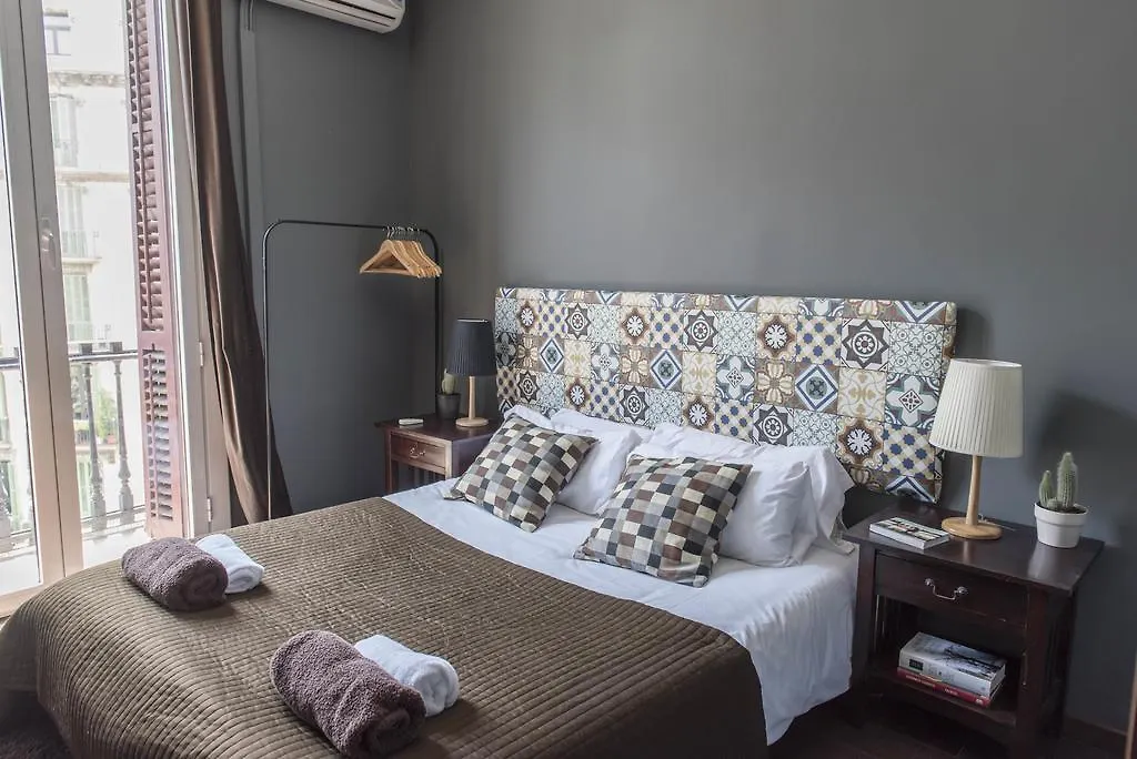 Apartment The Vintage Rentals Barcelona Spain